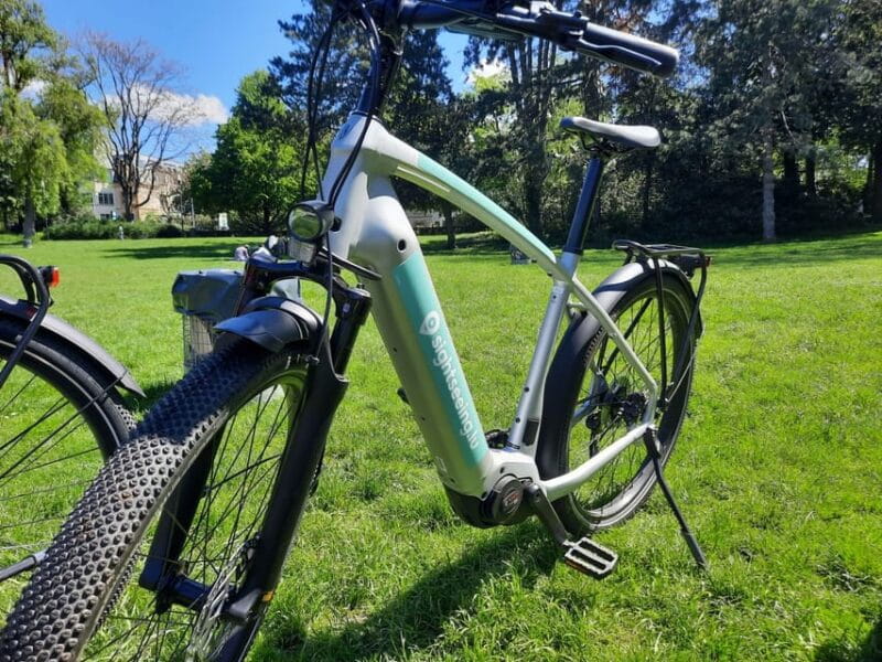 Luxembourg: City E-Bike Rental - Riding through Luxembourg’s Different Neighborhoods