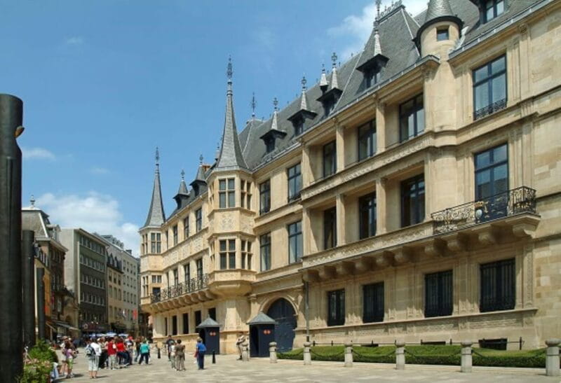 Luxembourg: City Highlights Guided Walking Tour - FAQ