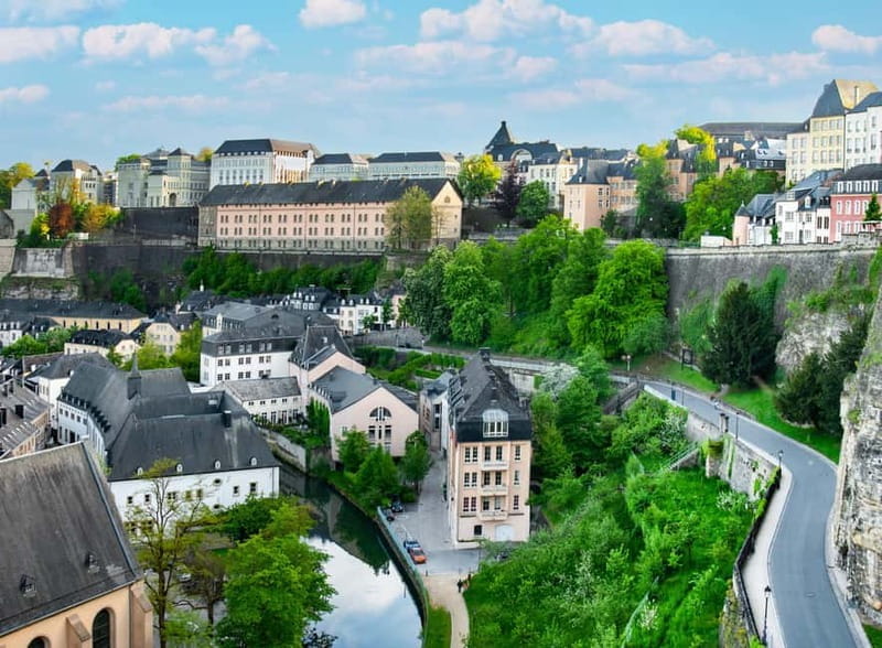 Luxembourg: Intro Walking Tour with a Local - Exploring Hidden Corners and Local Stories