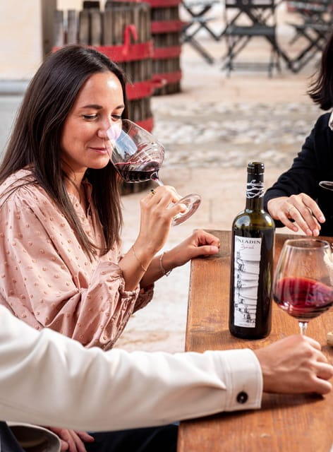 Luxurious Wine Experience: Savor Venetian Best Vineyards - Exploring the Best of Venetian Vineyards with a Luxurious Wine Experience