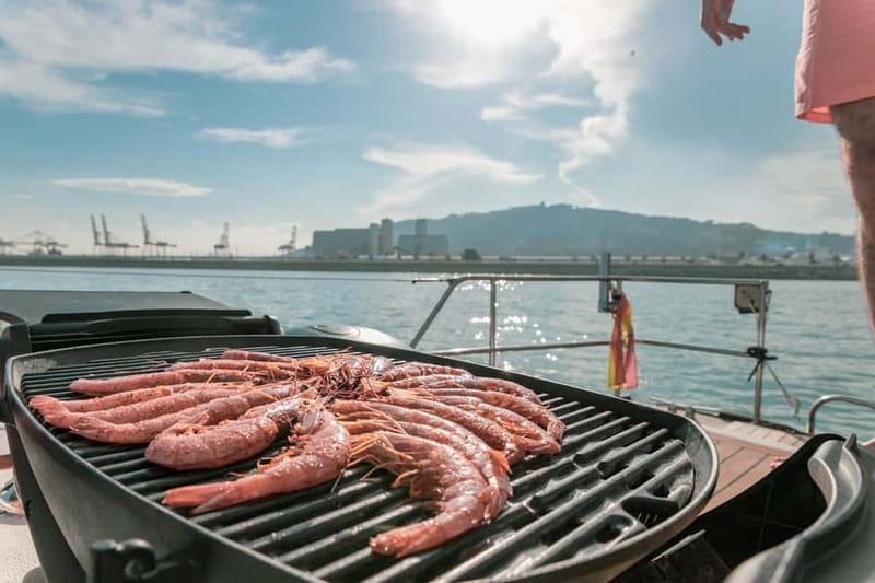 Luxury and exclusive sailing tour with private service - FAQ