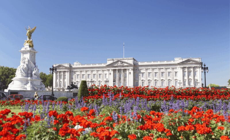 LUXURY CHAUFFEUR-DRIVEN TOURS OF LONDON - A Closer Look at the Itinerary