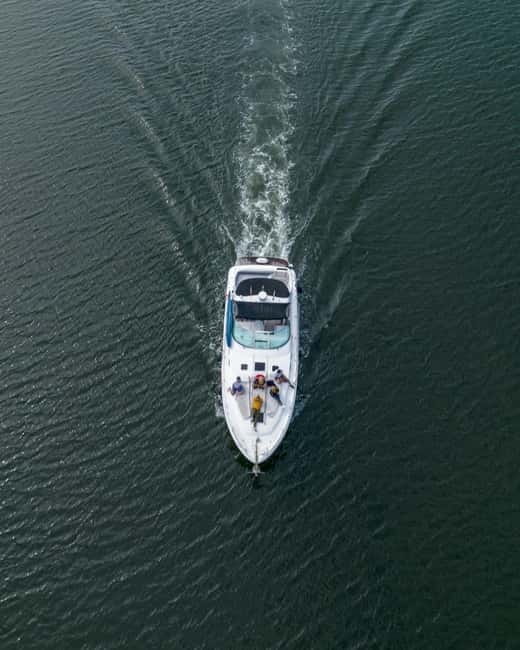 Luxury Douro Yacht Tour: Scenic Views & Complimentary Drinks - Authentic Experiences and Practical Tips