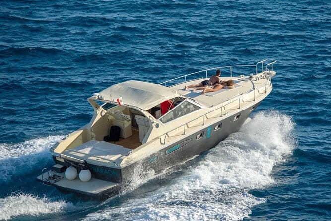 Luxury group tour in Amalfi - A Detailed Look at the Amalfi Coast Luxury Boat Tour