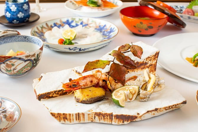 Luxury Kaiseki Lunch With Arita Ware and Gen-emon Kiln Tour - Inclusions