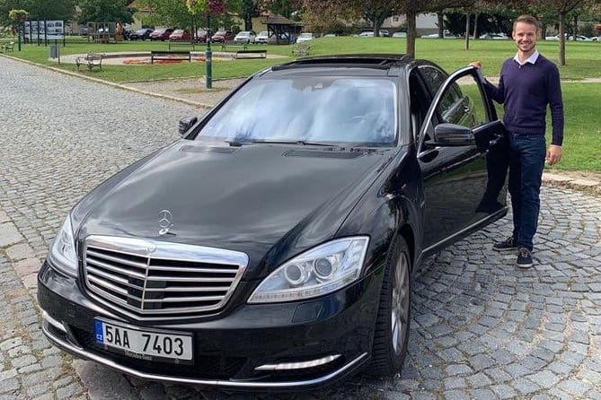 LUXURY Personal Tour of Prague with PERSONAL PRAGUE GUIDE - The Ultimate Guide to Your Prague Adventure