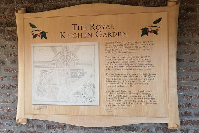 Luxury Private Day Hire London-London Stopover at Windsor & Hampton Court Palace - Transitioning to Hampton Court Palace: A Royal Journey Continues