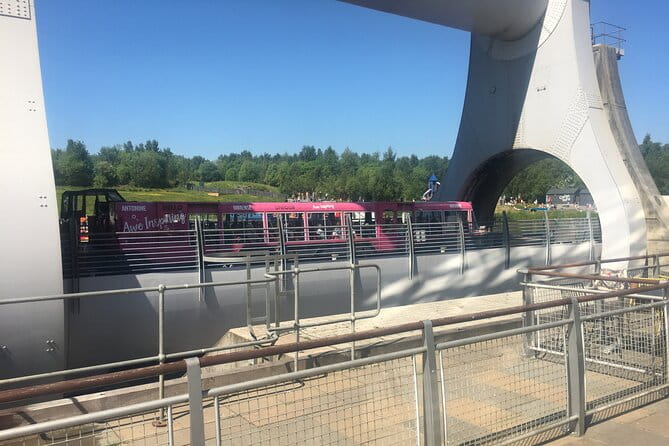 Luxury/Private Day Tour Glasgow to Stirling/Falkirk/Distillery - Wallace Monument: A Symbol of Scottish Patriotism