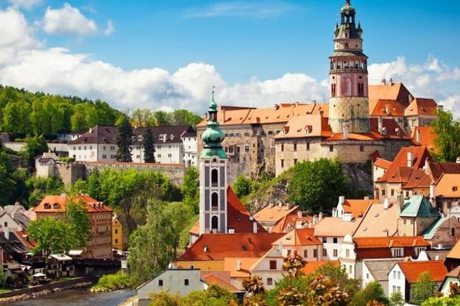 Luxury Private Day trip from Prague to Cesky Krumlov via Hluboka Castle - The Comfort of Private Transportation and Guided Flexibility