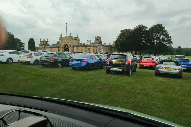 Luxury Private Vehicle Day Hire: From-London Blenheim Palace & Cotswold Villages - Key Points