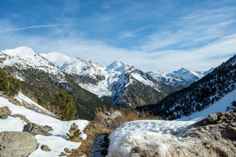 Luxury Tour Andorra with snow driving course from Barcelona - FAQ