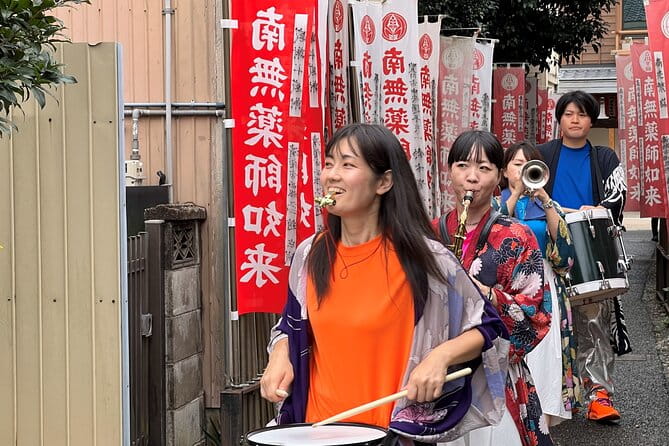 Luxury Toyokawa Inari Experience in Japan With Dinner Show - Spiritual Journey at the Inner Shrine