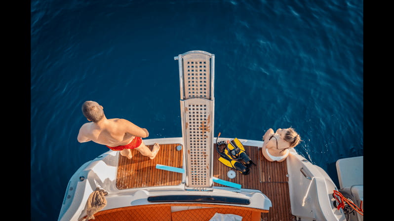 Luxury yacht: Sunset Blue Cave & Elaphite Island Tour - A Luxurious Adventure Along the Dalmatian Coast