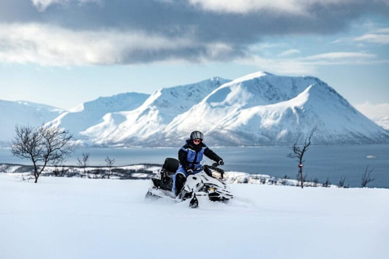 Lyngen: Snowmobile Safari with Lunch in seaside Restaurant - Discovering the Lyngen Snowmobile Safari: An Arctic Adventure Worth Every Krona