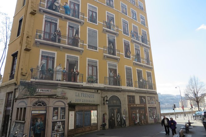 Lyon City Historic Neighborhoods Guided Walking Tour (English) - Included in the Tour