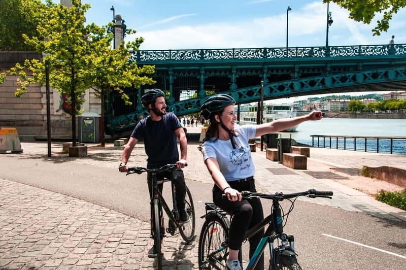 Lyon: Discovery of the Tête d'Or Park by bike - Exploring Lyon by Bike: A Practical and Enjoyable Approach