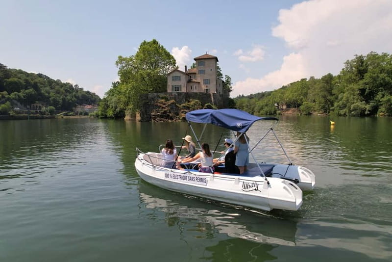 Lyon: from Confluence to Barbe Island by free license boat - FAQ
