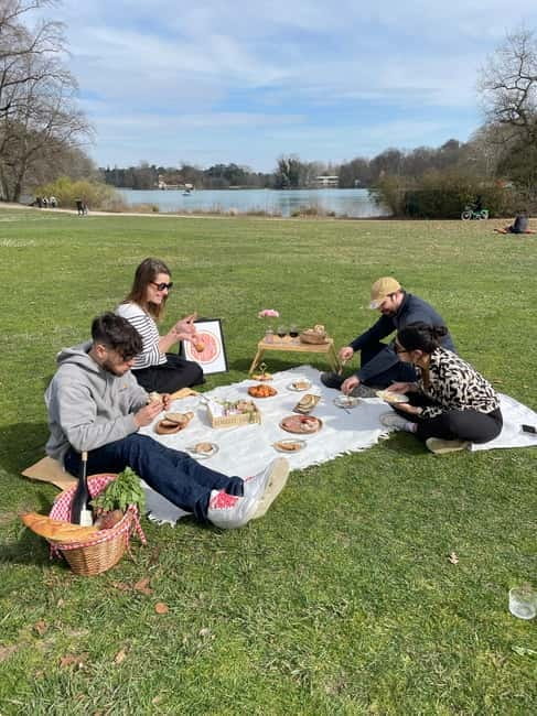 Lyon: Parc de la Tête d'Or Gourmet Picnic Basket - The Sum Up