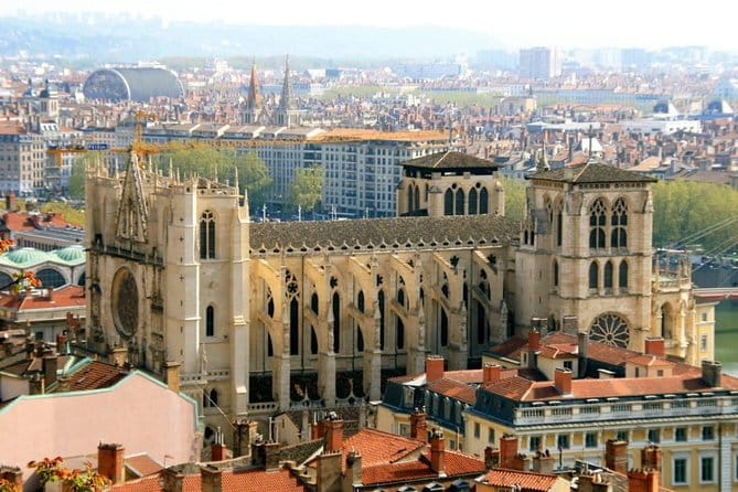 Lyon Private Transfer from Lyon Airport (LYS) to City centre - Price and Value: Is It Worth It?