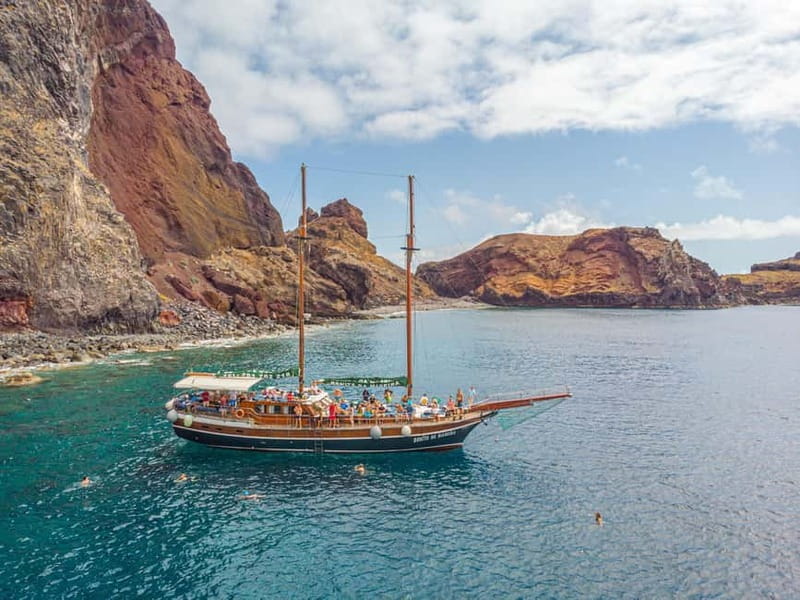 Madeira : 5 hour East Coast boat excursion - Discovering Madeira’s East Coast by Boat: A Balanced Look