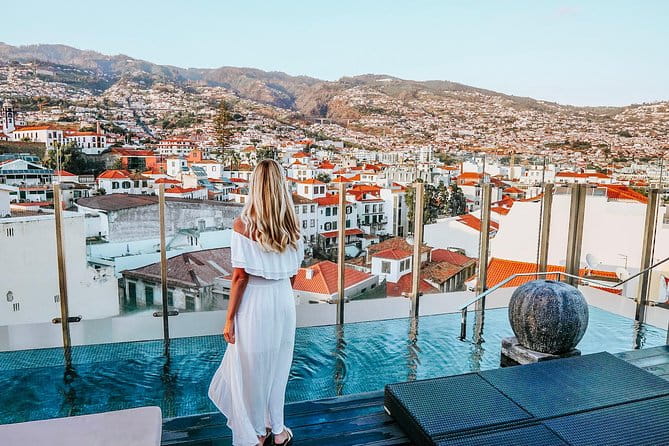 Madeira : An wonderful West Tour from Funchal (Pickup included) - Transportation and Group Dynamics