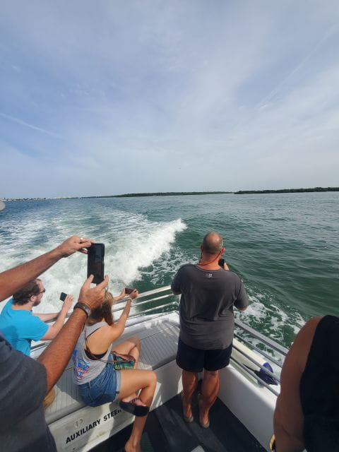 Madeira Beach: Sightseeing Cruise to Johns Pass With Guide - Experience Highlights