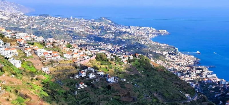 Madeira: Câmara de Lobos and Cabo Girão:Unforgettable adventure 4*4:duration3,5h - The Sum Up: A Unique, Memorable Madeira Experience