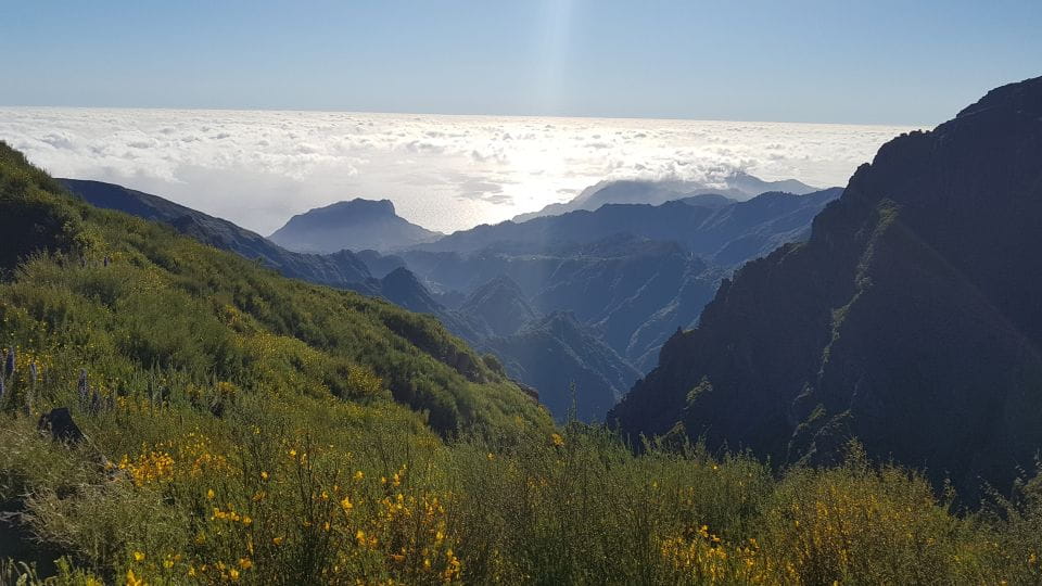 Madeira: Private Guided Pico Areeiro to Pico Ruivo Hike PR1 - Hiking the Breathtaking Trail