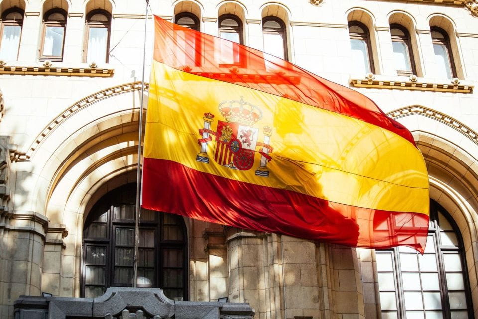 Madrid: 1.5-Hour Private Kick-Start Tour With a Local - Things To Know