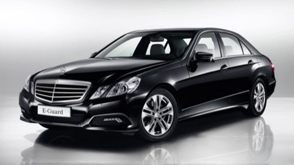 Madrid: 1-Way Luxury Transfer Between Airport and Hotels - Driver and Service