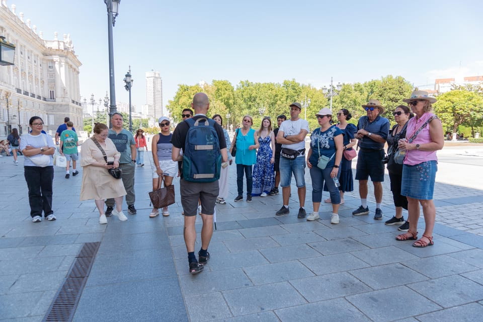 Madrid: Afternoon Royal Palace and Almudena Cathedral Tour - Itinerary Highlights