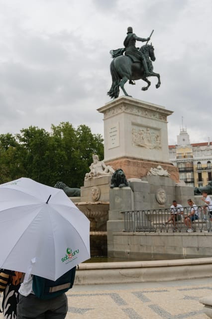 Madrid: Afternoon Royal Palace and Almudena Cathedral Tour - Almudena Cathedral Insights