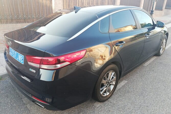 Madrid Barajas Airport Round Trip Private Transfer To Madrid City - FAQs