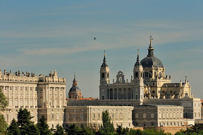Madrid Big Bus Night Tour - A Deep Dive into Madrid’s Night Tour Experience