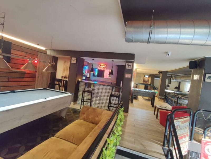 Madrid Center: AXE THROWING - Who Will Love It?