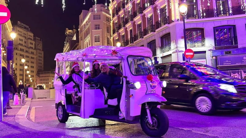 Madrid: "Christmas Tuk Tuk. Luxury Lights and Joy Ride" - Experiencing Madrid’s Christmas Lights in Style and Comfort