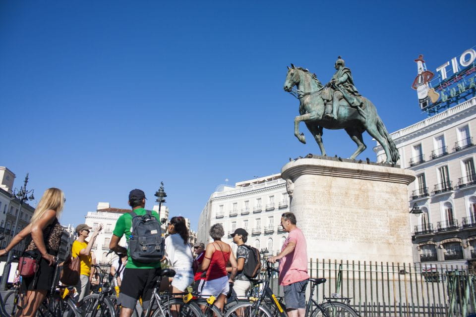 Madrid: City Highlights Private Bike Tour - Major Attractions Explored