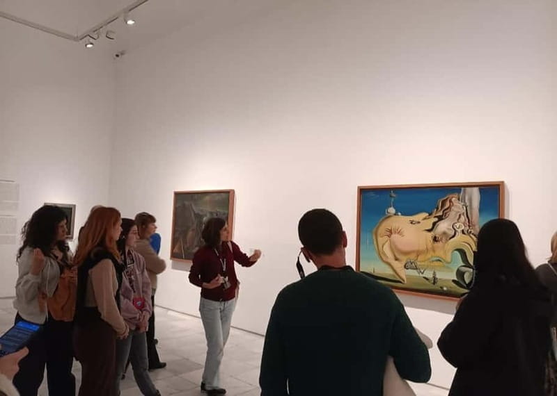 Madrid del Arte: Guided visit to the Prado Museum and the Reina Sofia Museum - FAQs