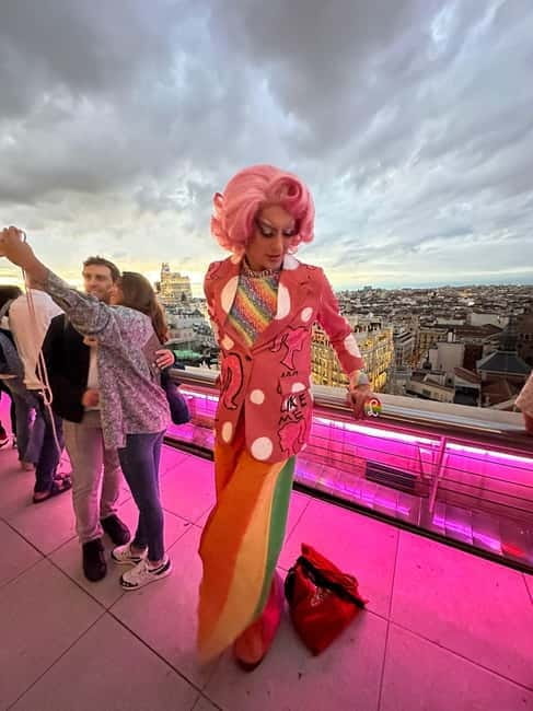 Madrid: Drag Queen Guided City Tour - Key points / Takeaways