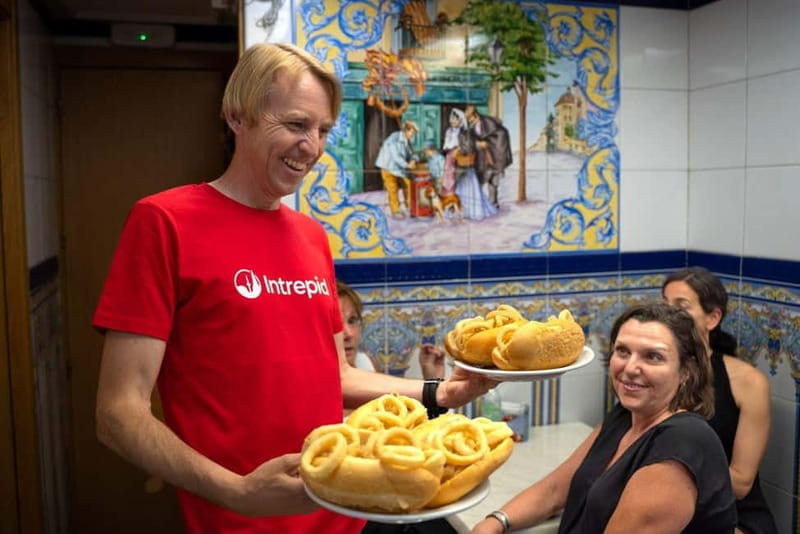 Madrid: Evening Tapas Tour with 5 Delicious Stops & Drinks - Key Points / Takeaways