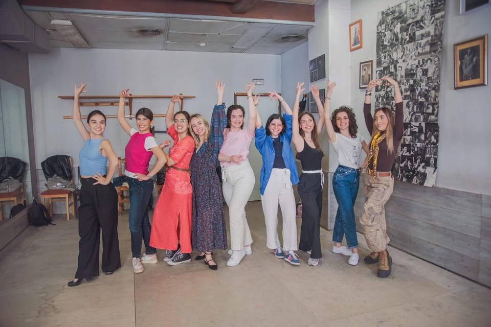 Madrid: Flamenco Class Experience - Booking Information