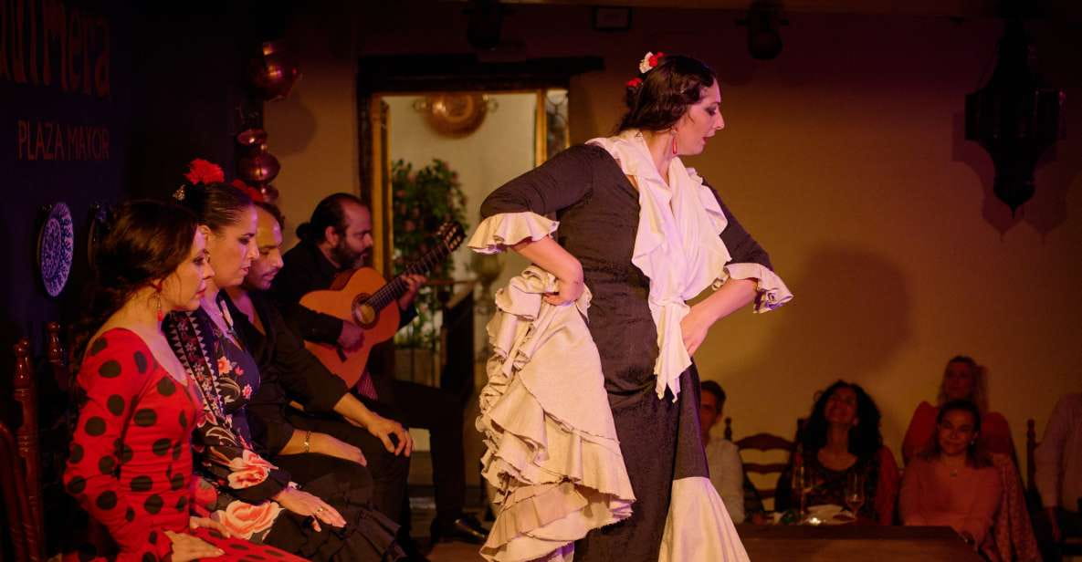 Madrid: Flamenco Show La Quimera With Drinks & Dinner Option - Passionate Dancers and Live Music