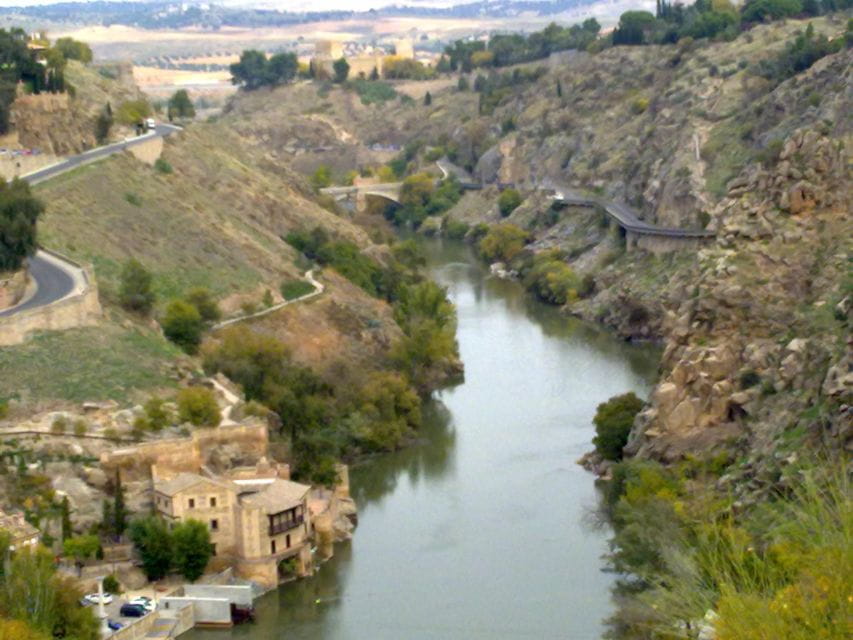 Madrid: Full Day or Hall Day Trip to Toledo - Transportation Details