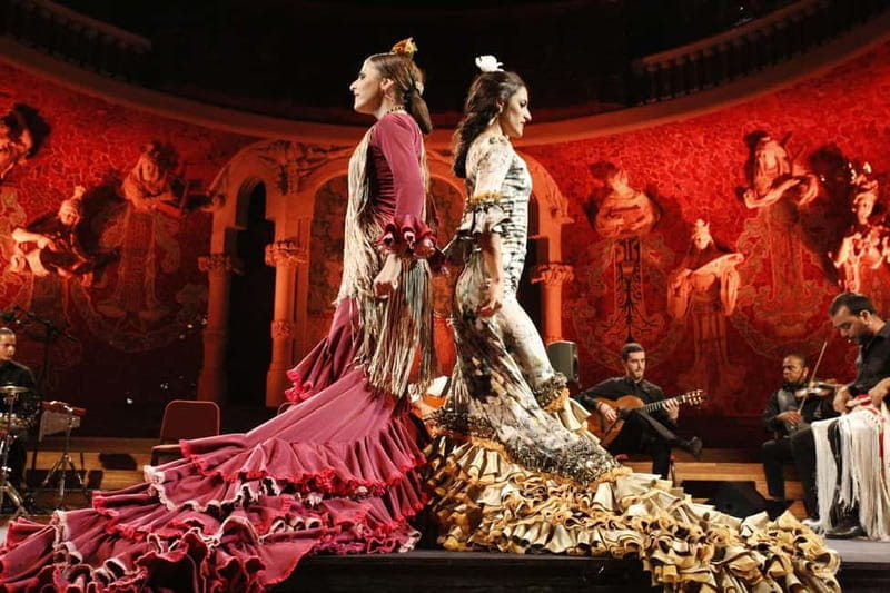 Madrid: Gran Gala Flamenco Show Entry Ticket - Captivating Flamenco in Madrid: A Detailed Look at the Gran Gala Flamenco Show
