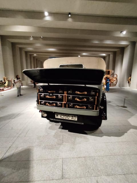 Madrid: Guided Tour of the Royal Collections Gallery - Tour Experience