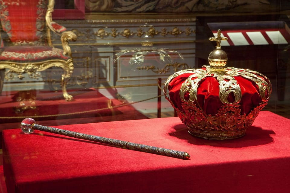 Madrid: Guided Tour of the Royal Palace With Fast Access - Historical Significance