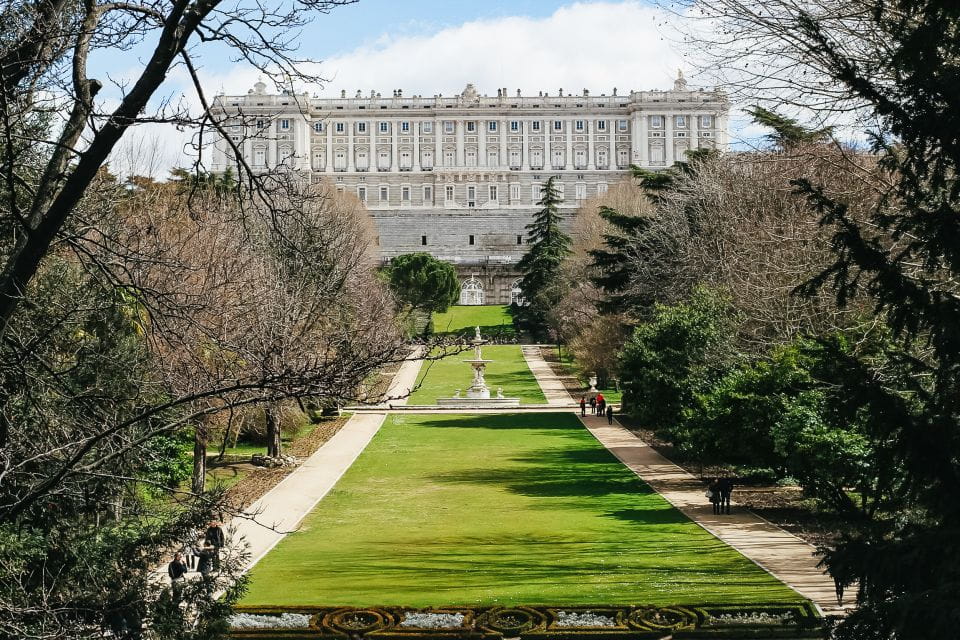 Madrid: Guided Tour of the Royal Palace With Fast Access - Tips for Your Visit