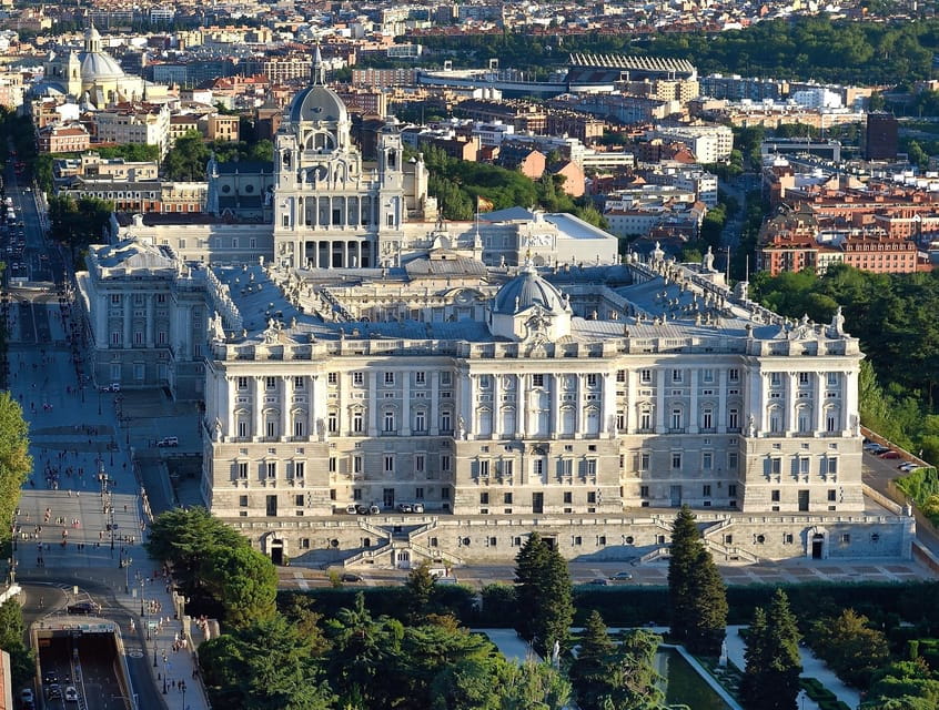 Madrid: Guided Tour of the Royal Palace With Fast Access - Nearby Attractions to Explore