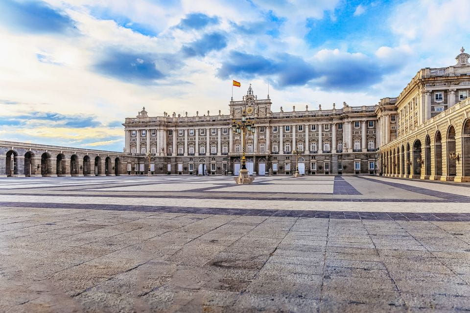 Madrid: Guided Tour of the Royal Palace With Fast Access - Things To Know