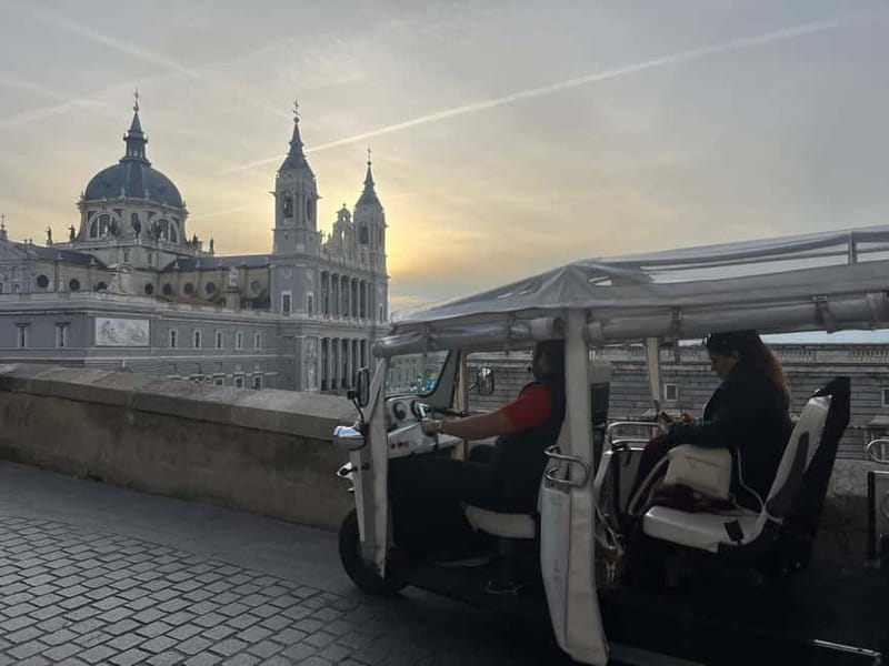 Madrid: Highlights City Tour by Electric Tuk Tuk - Practical details and value